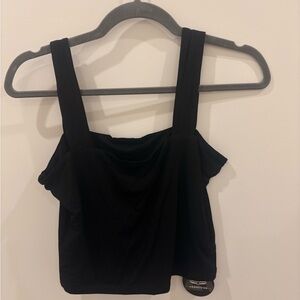 Black Sleeveless Ruffled Crop Tank
